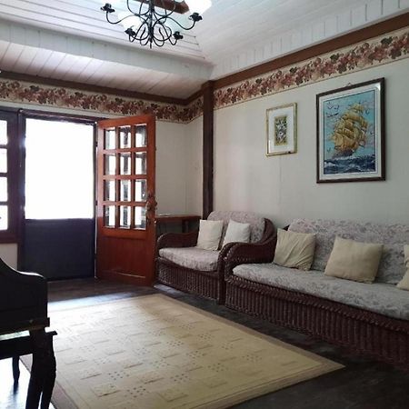 Urbanview Bnky Bed And Breakfast Palawan By Reddoorz Ел Нидо Екстериор снимка